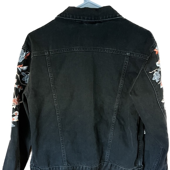 Top Shop Moto Black Denim Jacket With Floral Embroidery US Size 4 Women’s - Picture 2 of 9